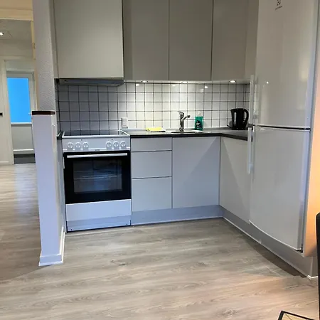 Of Bricks 7 * بيلوند