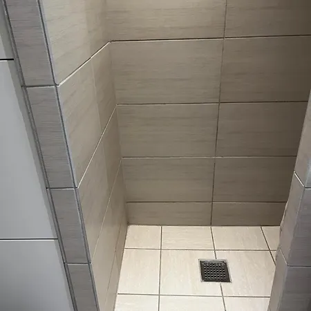 Of Bricks 7 * بيلوند